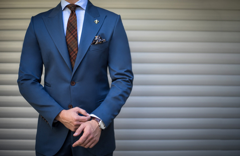 お客様だけのおしゃれなスーツを一からお仕立て | 福岡のオーダースーツならこだわりのBESPOKE ＯＨＢＡ